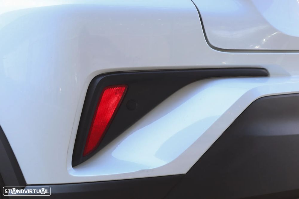 Toyota C-HR 1.8 Hybrid Square Collection - 37