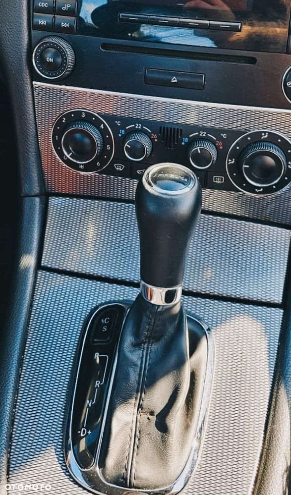 Mercedes-Benz CLK - 15