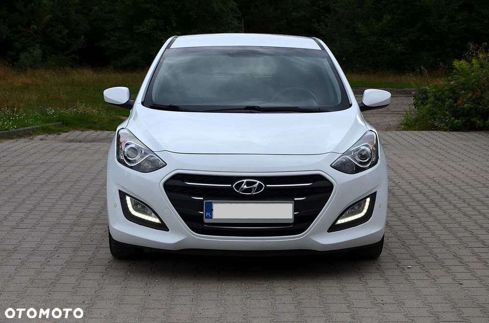 Hyundai i30 1.4 BlueDrive Classic - 9