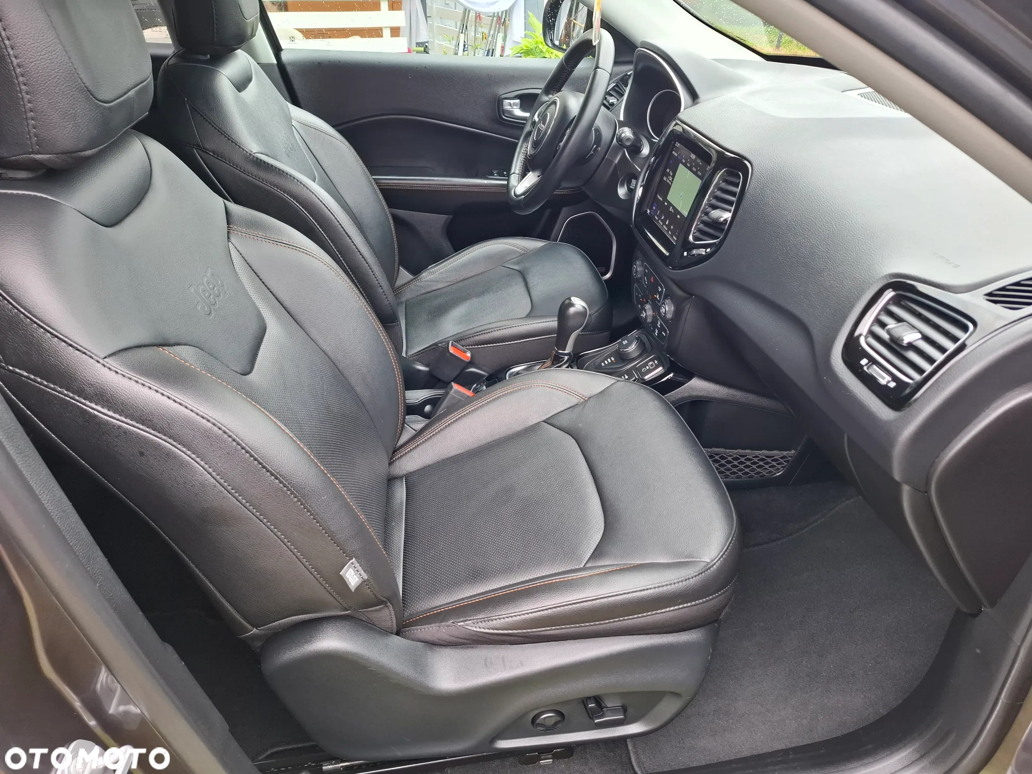 Jeep Compass 1.4 TMair Limited 4WD S&S - 26