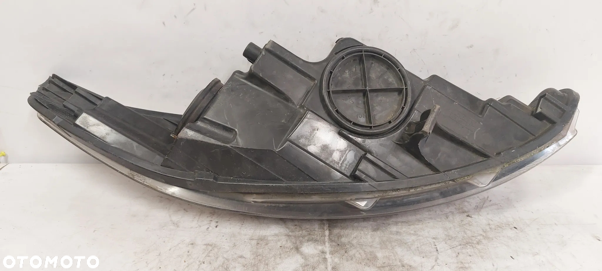 .  PRZOD PRZEDNIA LAMPA LEWA FORD FIESTA MK7 - 5