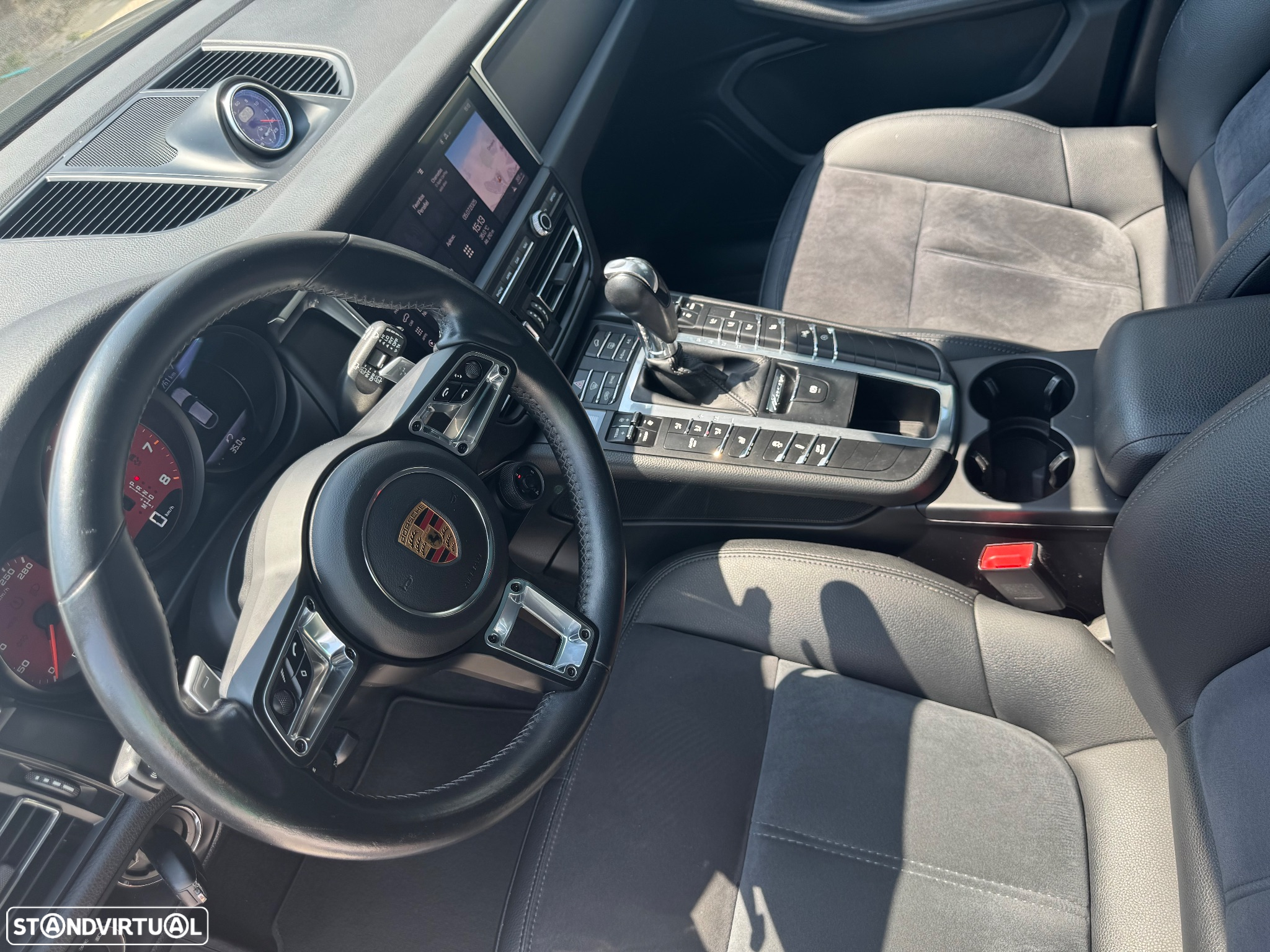Porsche Macan - 13