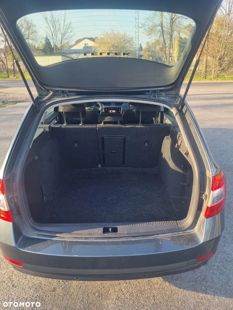 Skoda Octavia 1.5 TSI ACT Active - 16