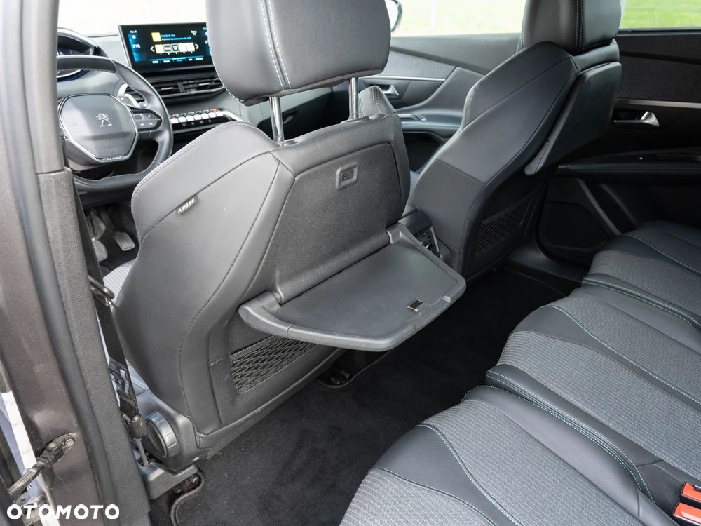 Peugeot 5008 2.0 BlueHDi Allure Pack S&S EAT8 - 21