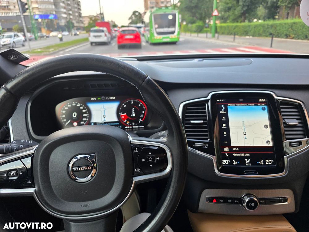 Volvo XC 90 D5 AWD Geartronic Inscription - 9