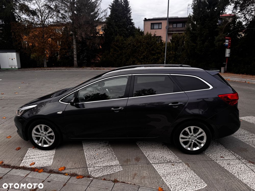 Kia Ceed 1.6 GDI L - 22