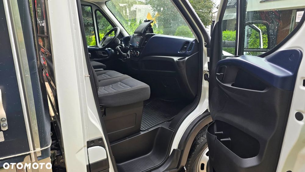 Iveco ❗️❗️DAILY 3.0 150KM 50C15 ❗️❗️WINDA DHOLLANDIA 1500KG / OBUSTRONNA FIRANKA 10 PALET / NAWIGACJA + KAMERA COFANIA / SKRZYNIA MANUALNA / TEMPOMAT / WERSJA WZMOCNIONA / FULL OPCJA / SALON POLSKA / 35C15 50C15 35C18❗❗ STAN - JAK NOWY ❗️ - 33