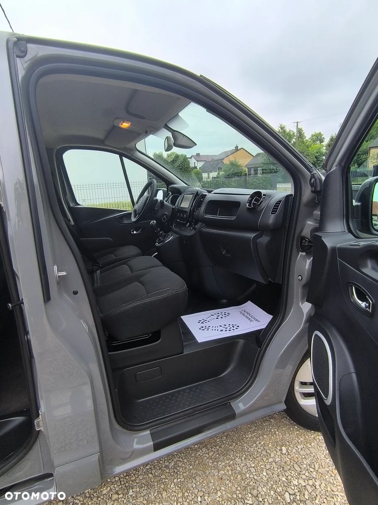Opel Vivaro - 12