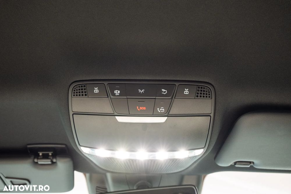 Mercedes-Benz E 220 d 4Matic 9G-TRONIC AMG Line - 36