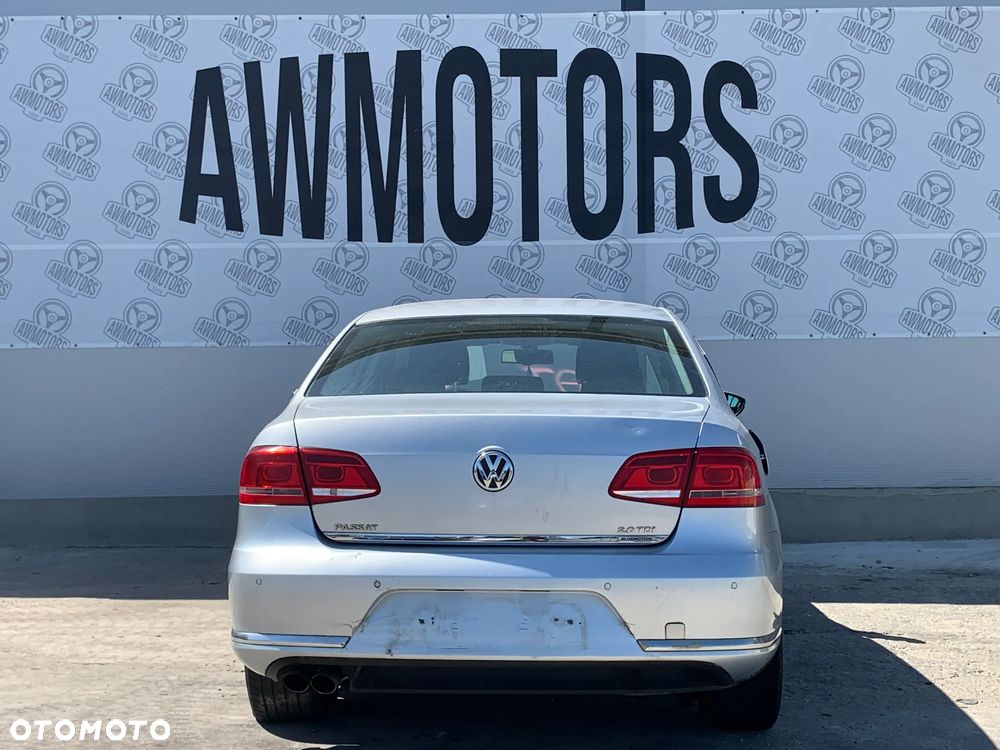 VW VOLKSWAGEN PASSAT B7 2010 *SAMOCHÓD NA CZĘŚCI* 1804  MASKA, LAMPA, DRZWI, LUSTERKO, ZDERZAK, GRILL, BŁOTNIK, KLAPA, BELKA, DESKA, FOTELE, KANAPA, ĆWIARTKA, KIEROWNICA, TARCZE, ZACISKI, ZAWIESZENIE, KOMPLETNY PRZÓD, KOMPLETNY TYŁ, LICZNIK, ZEGARY, PRAWE LEWE PRZÓD TYŁ - 4