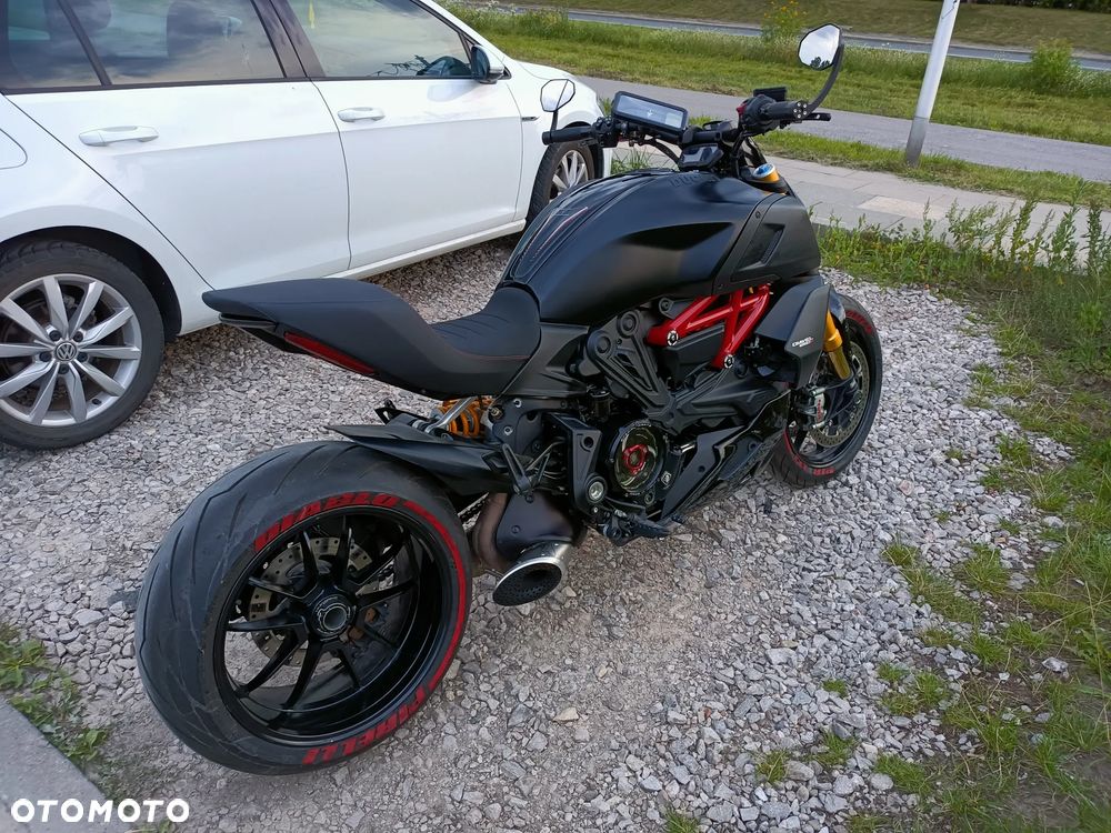Ducati Diavel - 11