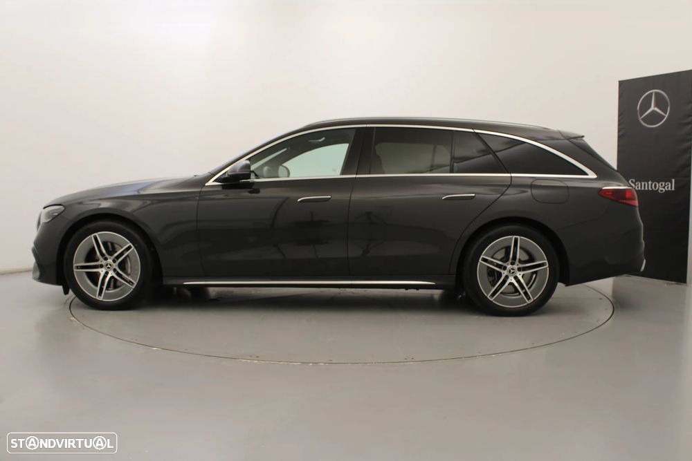 Mercedes-Benz E 300 Standard - 12