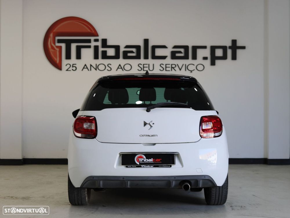 Citroën DS3 1.6 e-HDi So Chic - 3