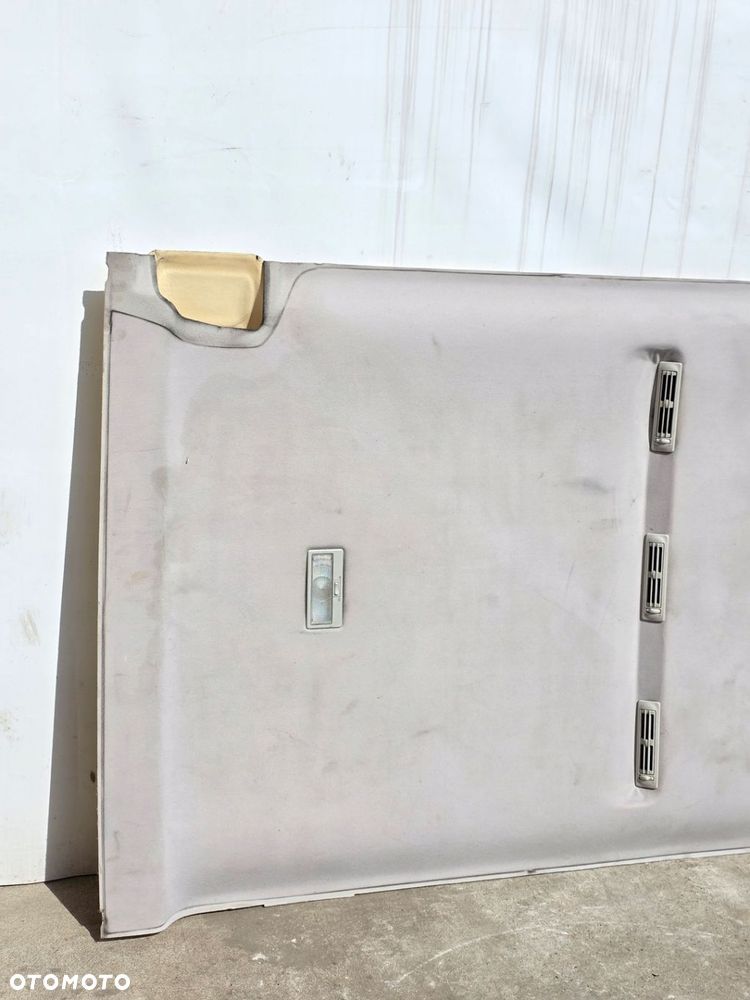 VW T4 CARAVELLE MULTIVAN PODSUFITKA TYŁ TYLNA KRÓTKA NAWIEWY 1 - 2