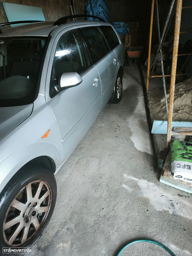 Ford Mondeo SW 2.0 TDdi Trend - 2