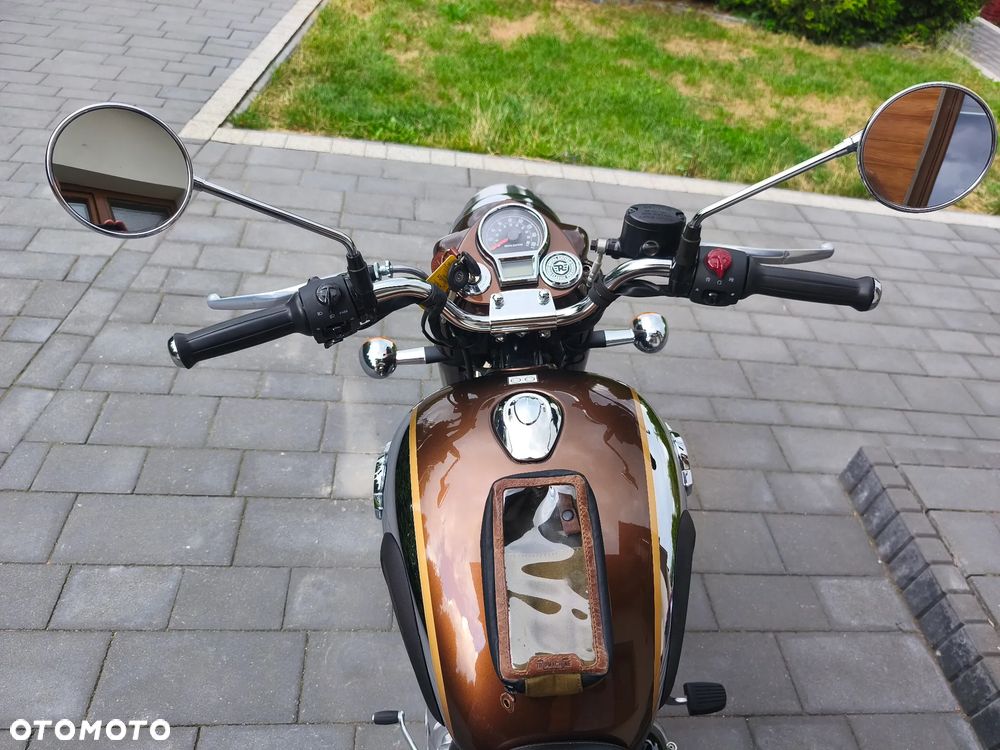 Royal Enfield Classic - 27