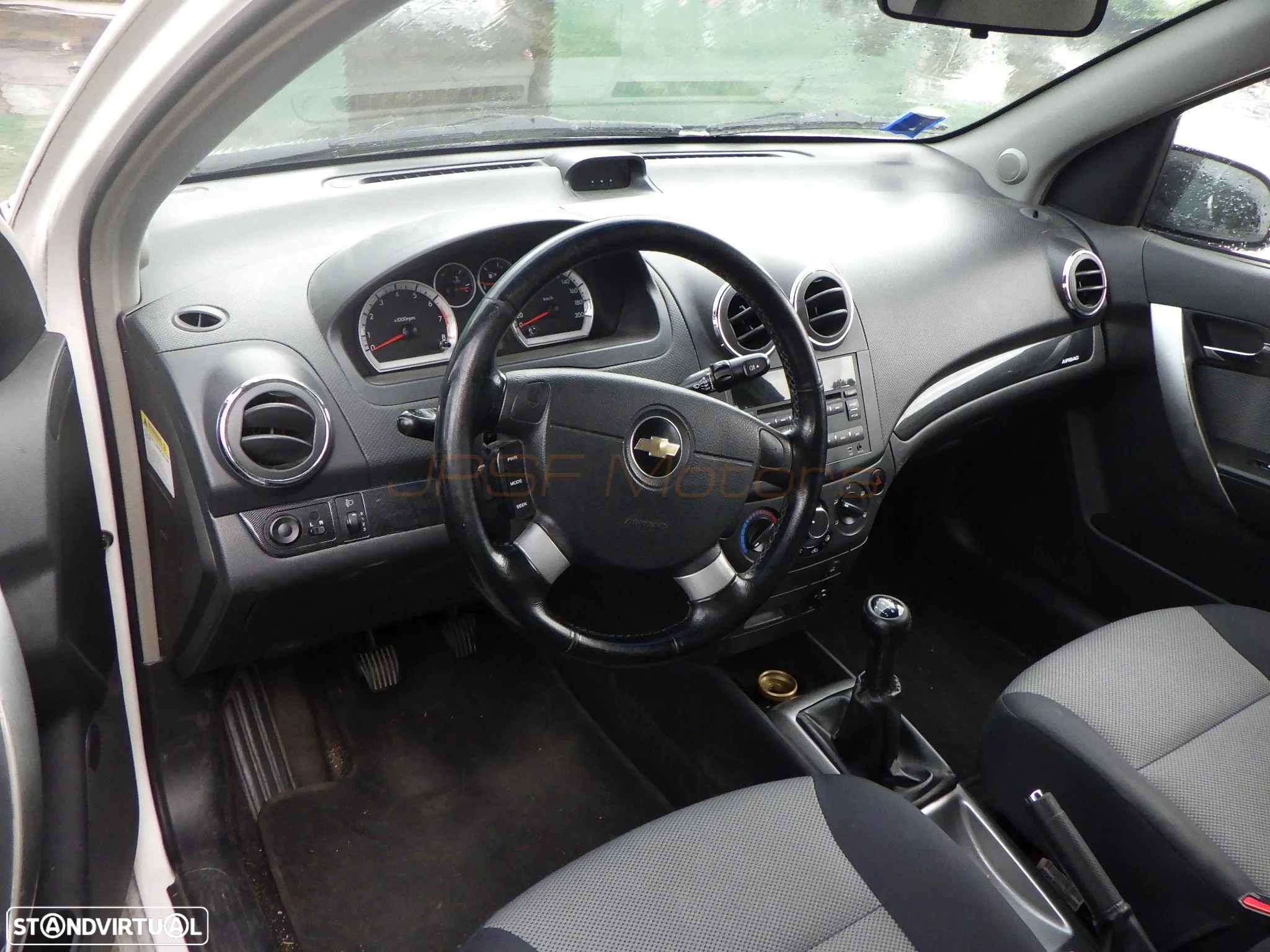 Chevrolet Aveo 1.2 i de 2010 (Para Peças) - 3