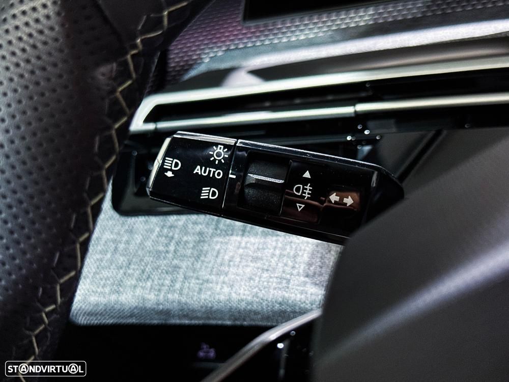 Peugeot E-3008 73 kWh GT - 45