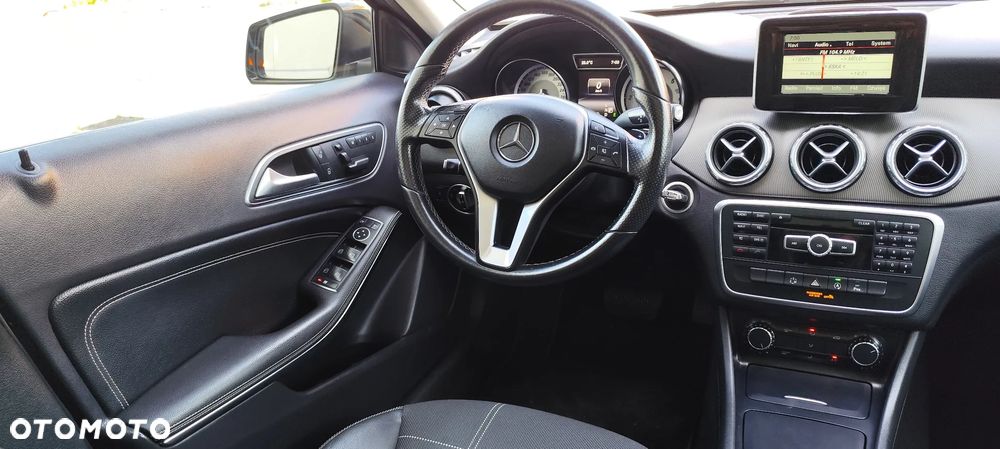 Mercedes-Benz GLA - 29