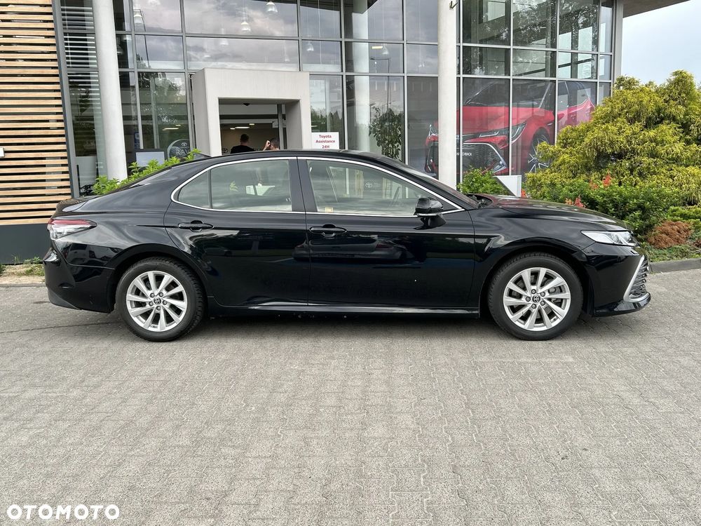 Toyota Camry 2.5 Hybrid Comfort CVT - 6