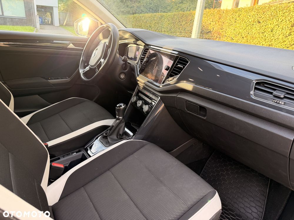 Volkswagen T-Roc 1.5 TSI GPF ACT Premium - 8