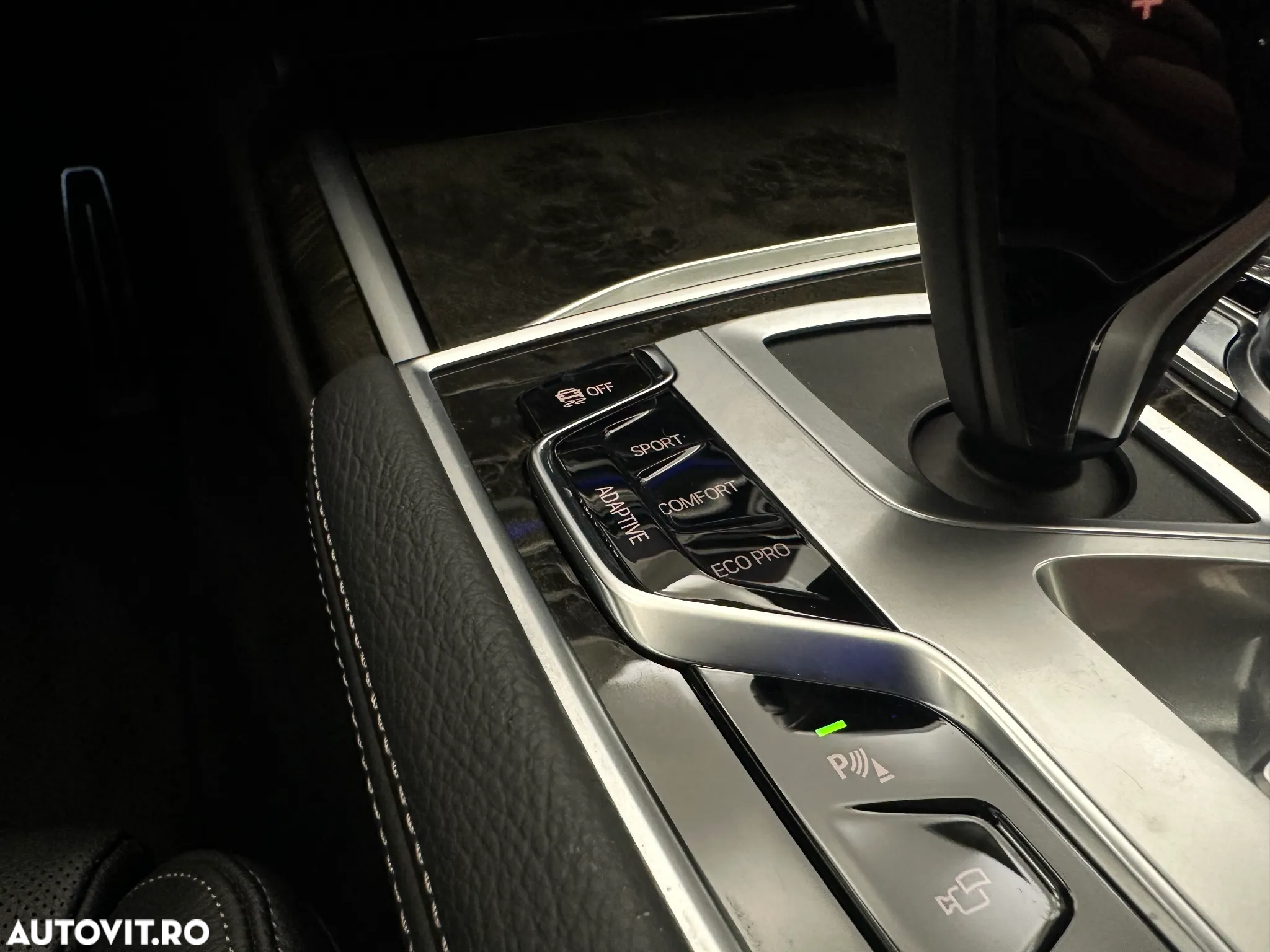 BMW Seria 7 740d xDrive - 16