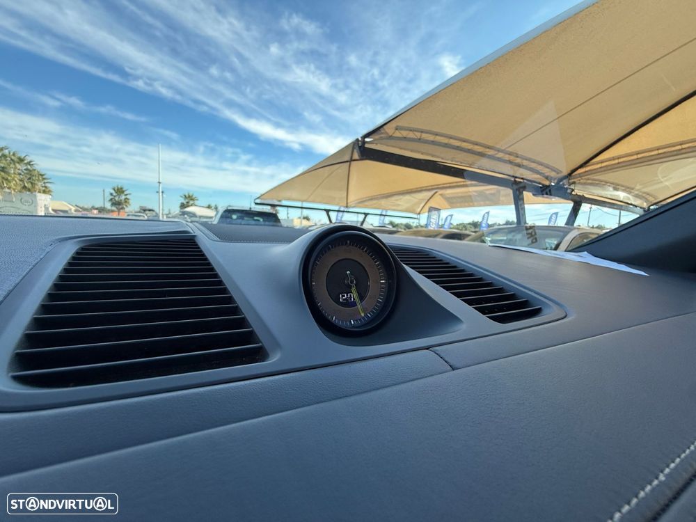 Porsche Cayenne Coupé E-Hybrid Platinum Edition - 29