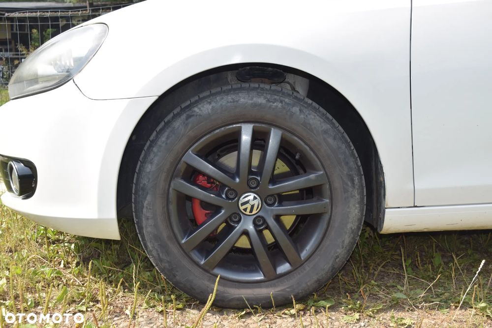 Volkswagen Golf 2.0 TDI Highline - 13