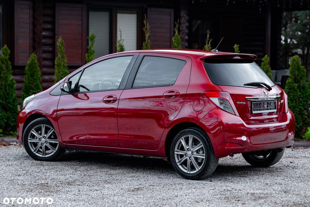 Toyota Yaris 1.33 Dynamic - 10