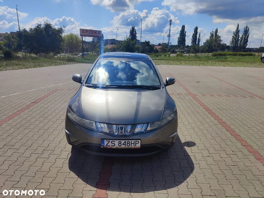 Honda Civic 1.8i-VTEC Executive - 4