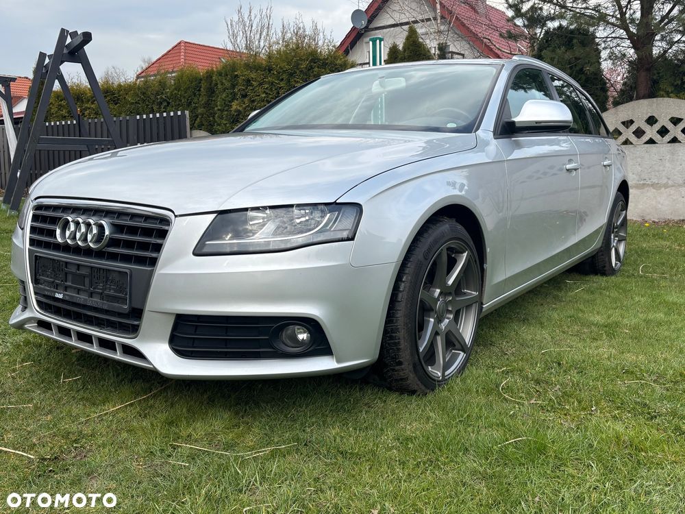Audi A4 Avant 2.0 TDI DPF - 2