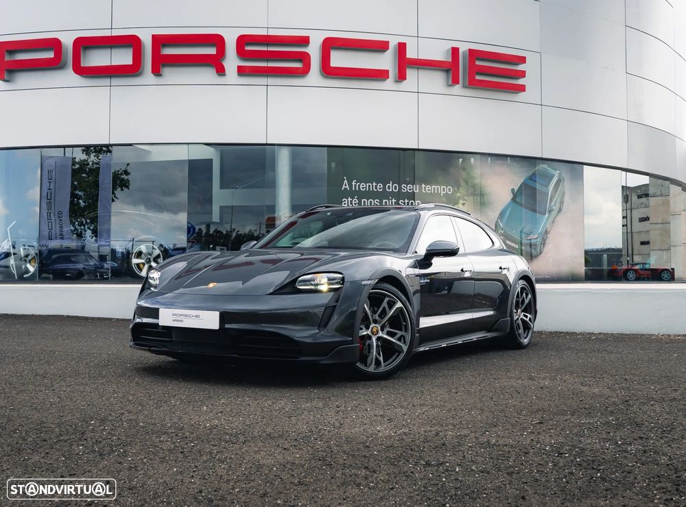 Porsche Taycan Cross Turismo 4S - 2