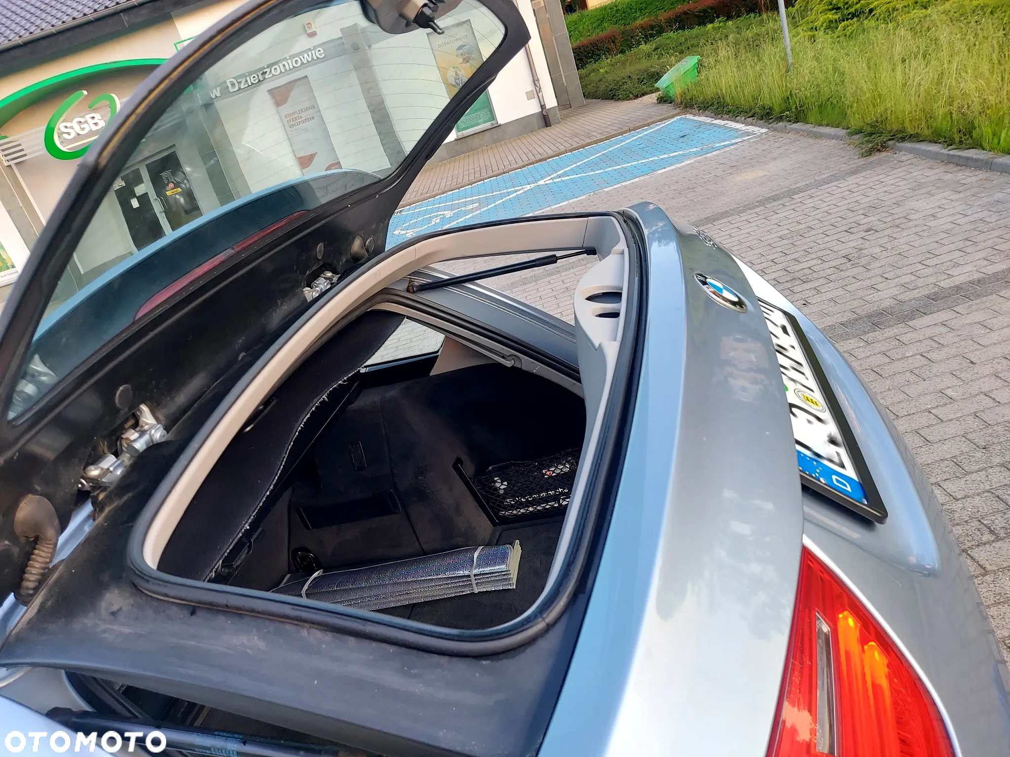 BMW Seria 3 318i - 26