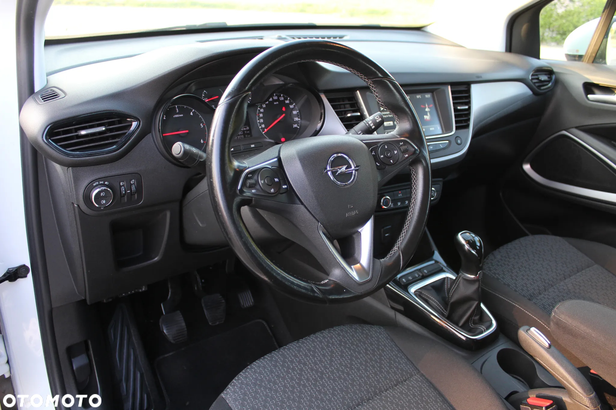 Opel Crossland X 1.6 Diesel ECOTEC Start/Stop Edition - 19