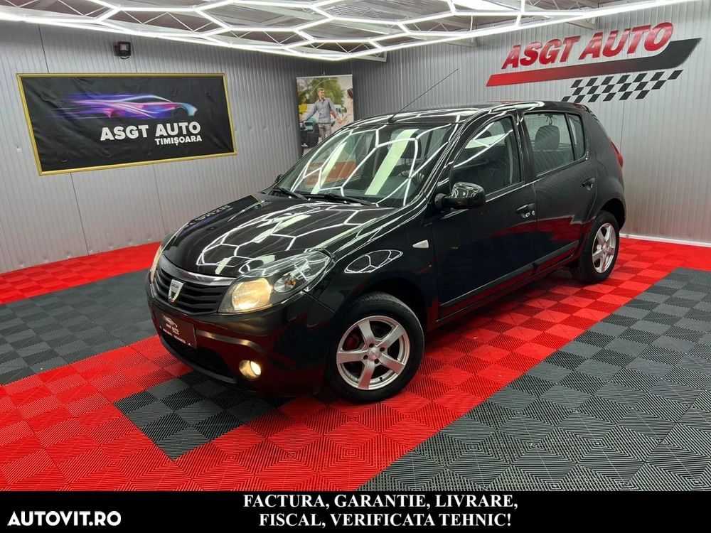 Dacia Sandero - 1