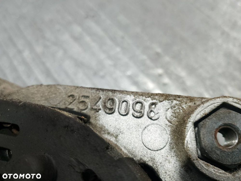 ALTERNATOR RENAULT SCENIC II 8200667617-A  2549098 1.9 DCI - 9