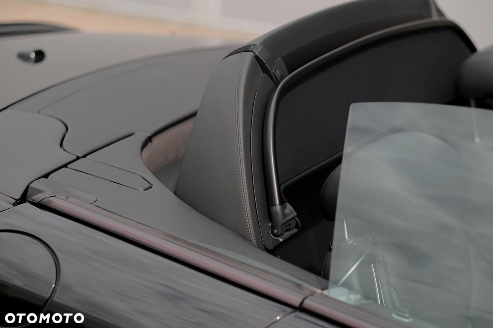 Mercedes-Benz SL - 38