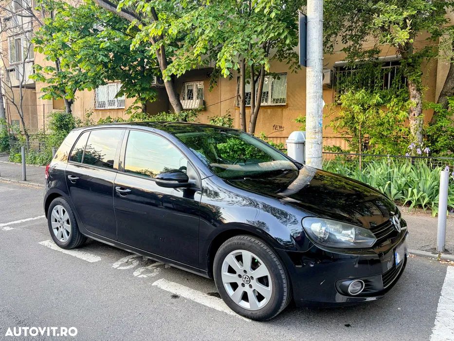 Volkswagen Golf 1.6 TDI DPF DSG BlueMotion Technology Highline - 2