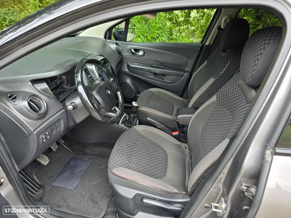 Renault Captur 1.5 dCi Exclusive - 12