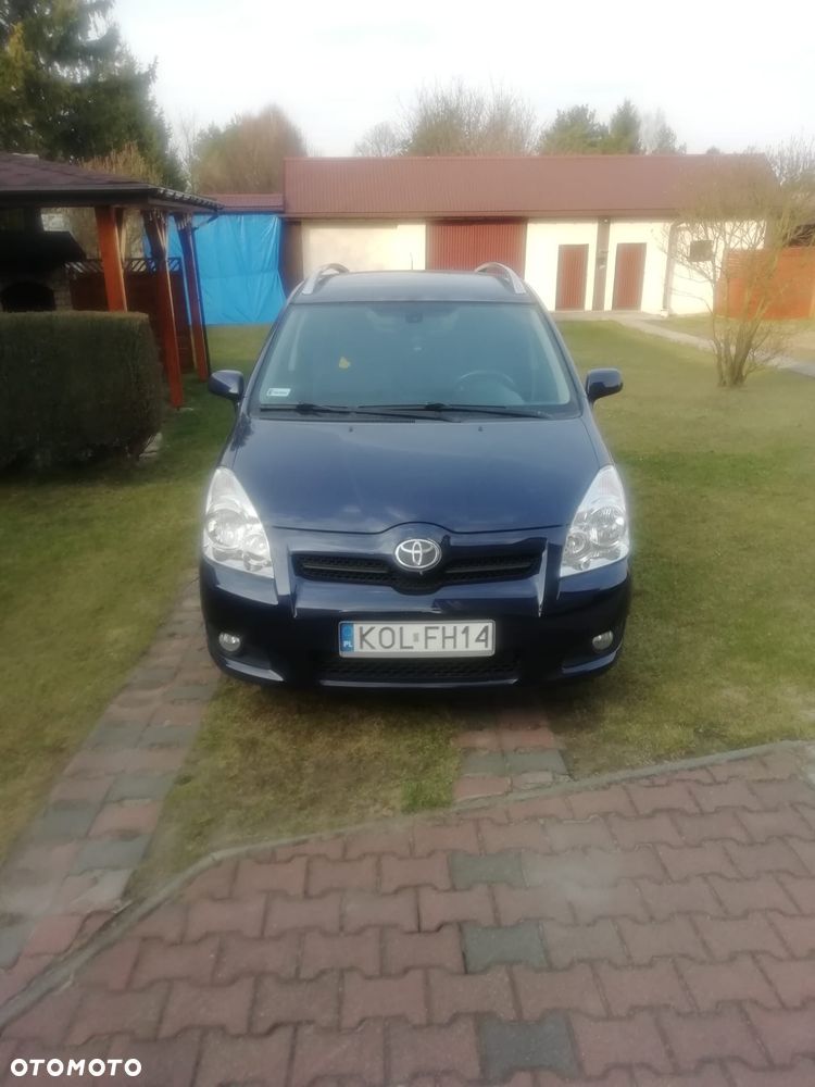 Toyota Corolla Verso - 9