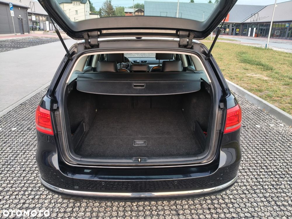 Volkswagen Passat 2.0 TDI Highline DSG - 11
