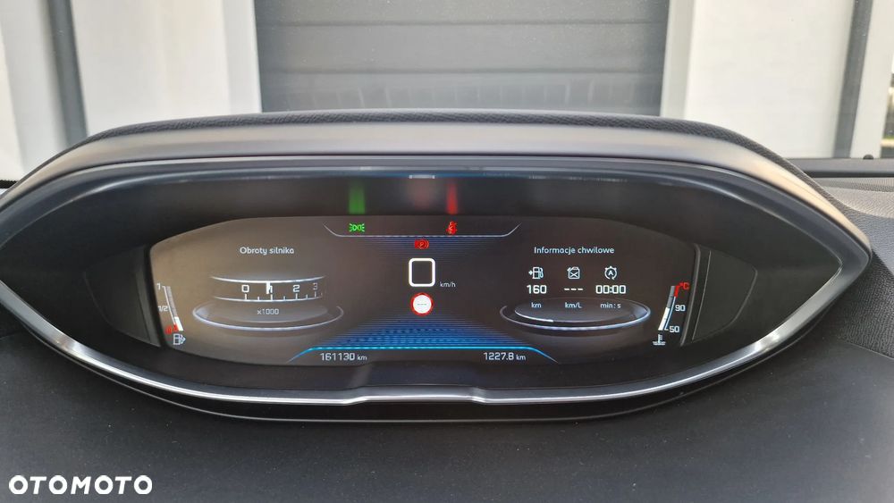 Peugeot 3008 PureTech 130 Stop & Start GPF Allure - 36