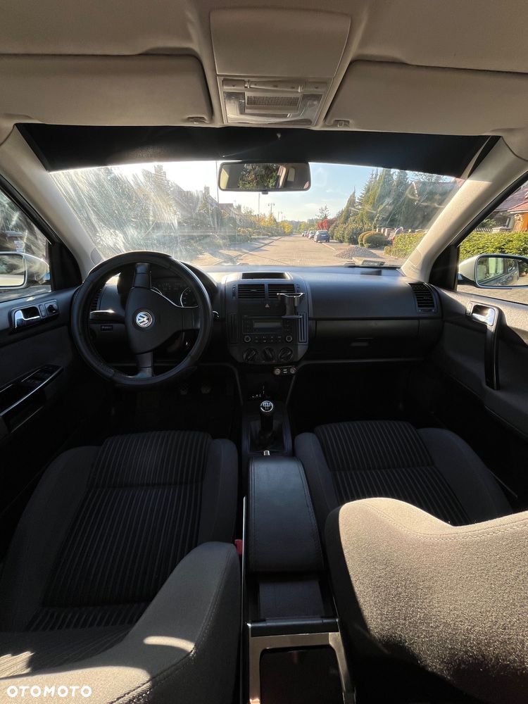Volkswagen Polo 1.4 - 8