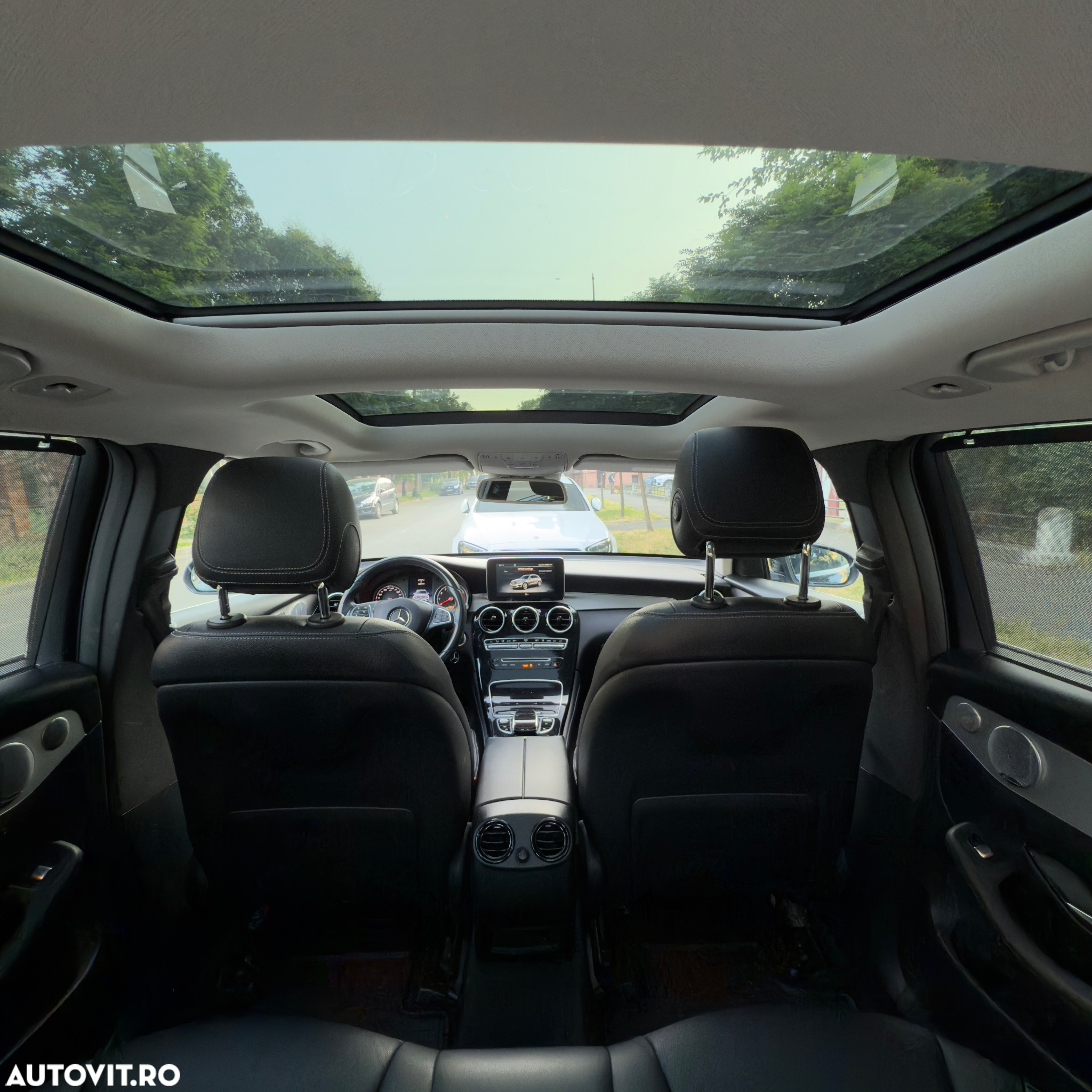 Mercedes-Benz GLC 250 4MATIC - 13