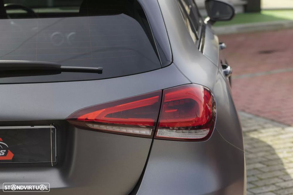 Mercedes-Benz A 250 7G-DCT AMG Line - 28