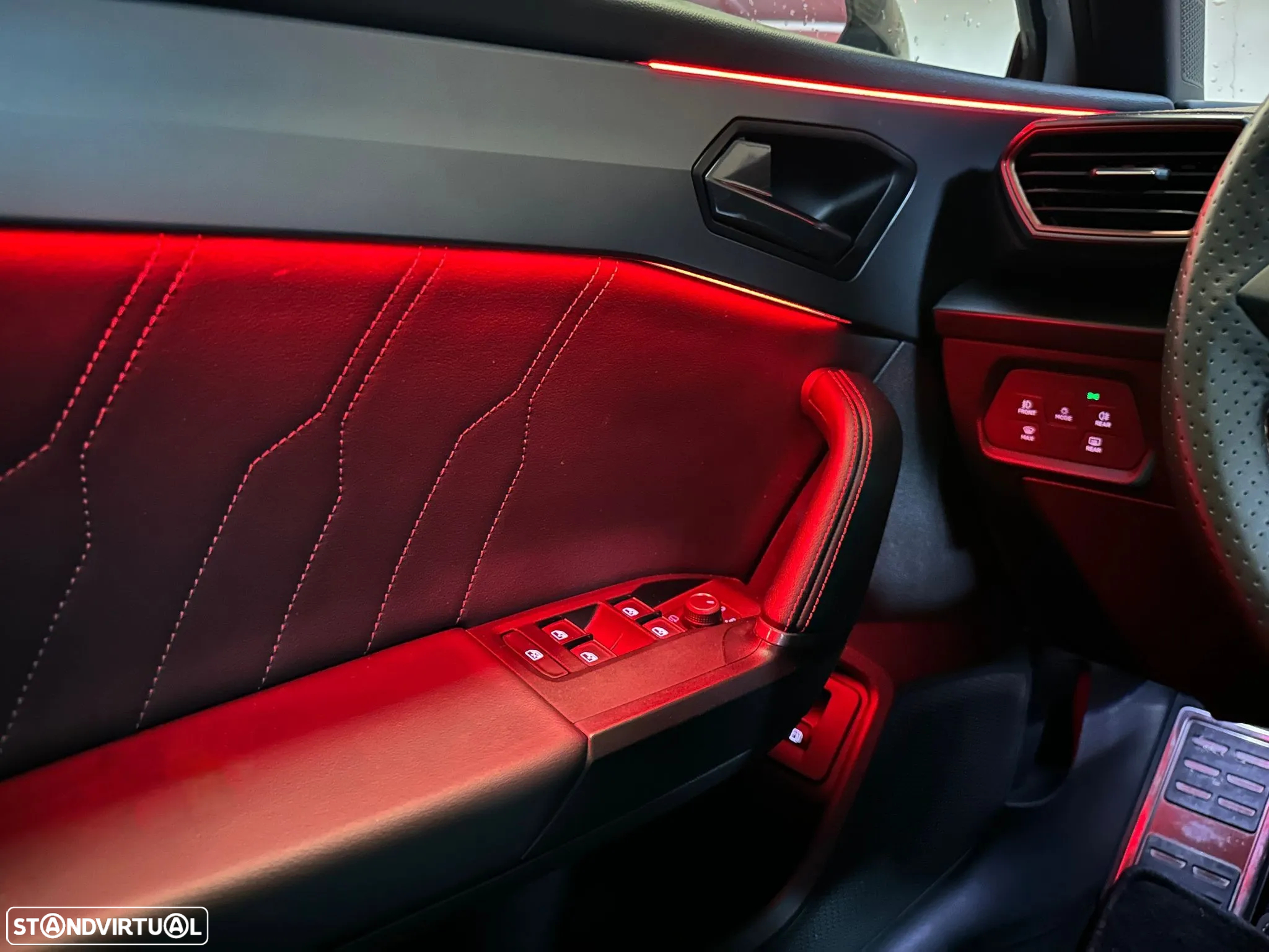 Cupra Leon 1.4 e-Hybrid VZ DSG - 45