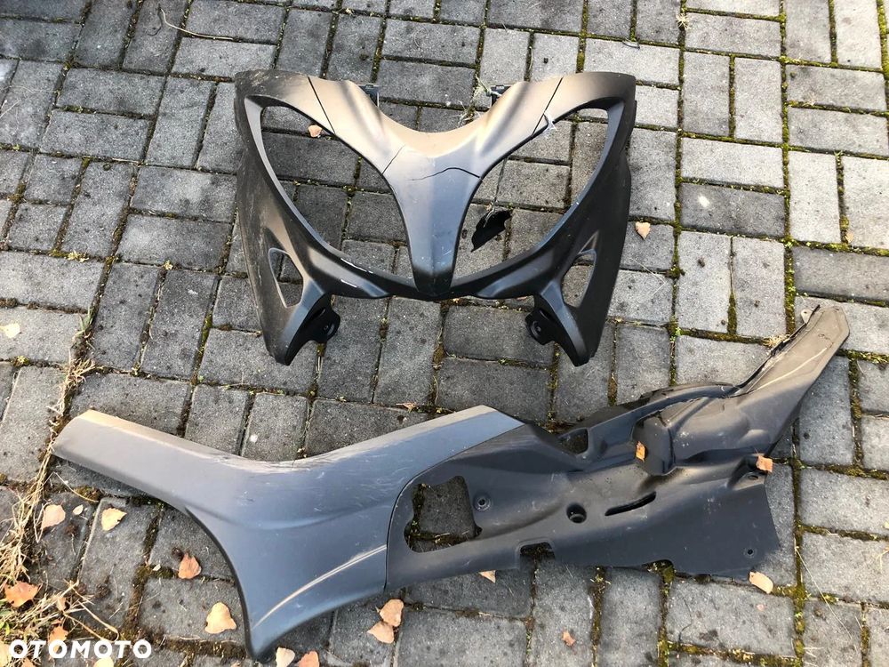 Suzuki Burgman  650 czasza nosek pług  czacha osłona - 1