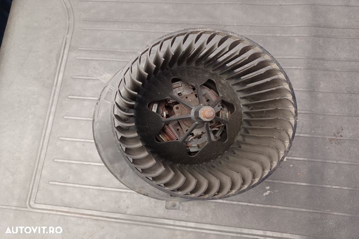 Ventilator aeroterma 1K1819015A 1K1819015A Volkswagen VW Golf 5 [2003 - 3