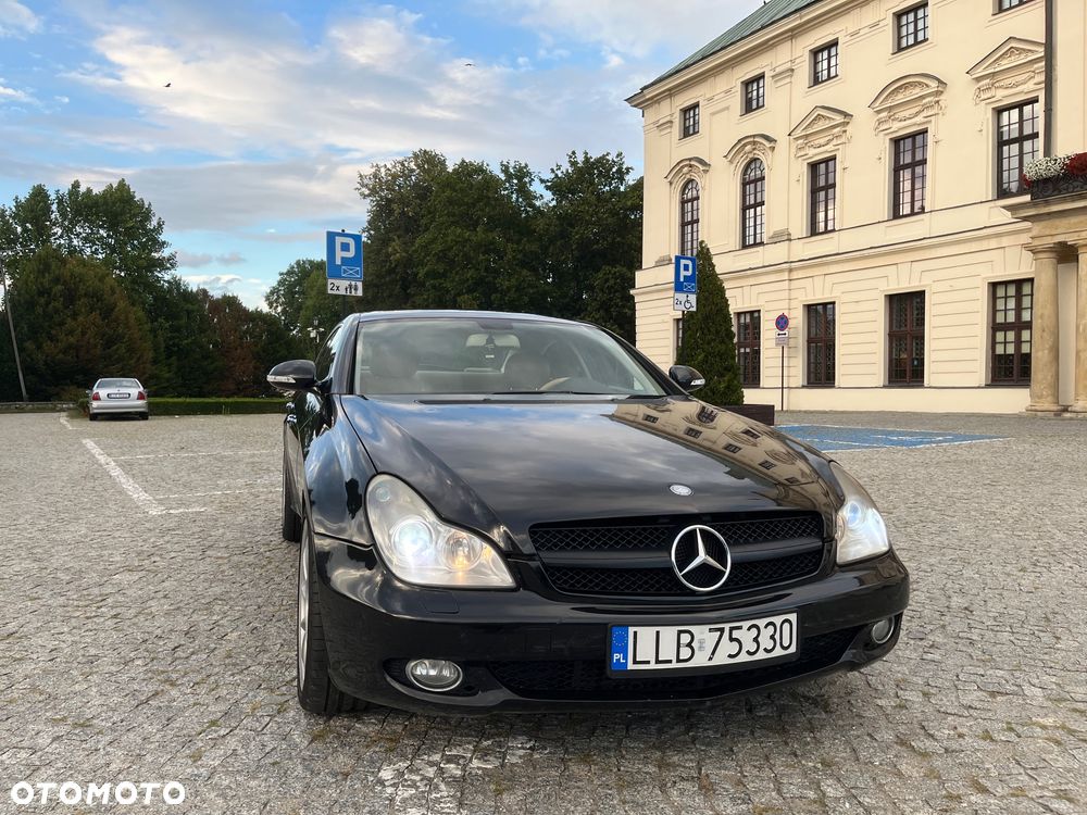 Mercedes-Benz CLS - 6