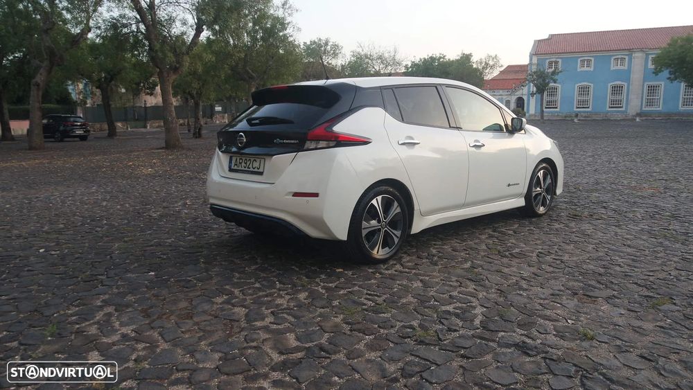 Nissan Leaf 40 kWh Tekna - 5